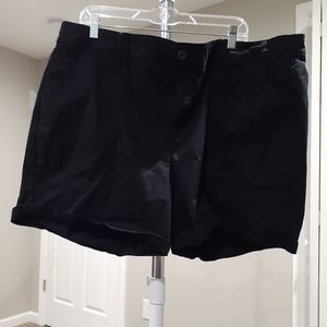 #189 Gloria Vanderbilt Shorts